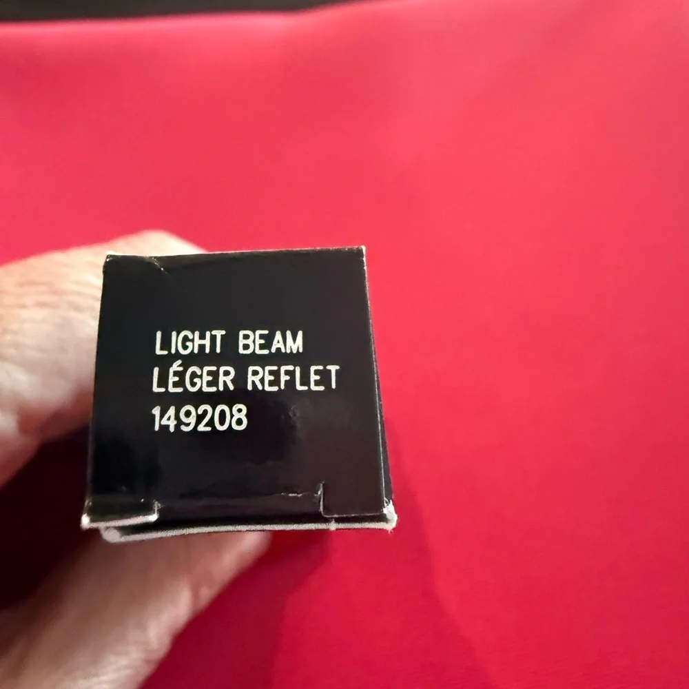 Mary Kay Liquid Eye Shadow - Light Beam Retired Discontinued Shade - Picture 4 of 5